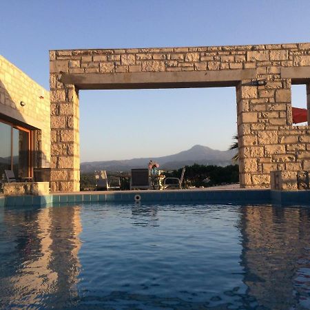 Villa Ypsilon Karoti  ภายนอก รูปภาพ