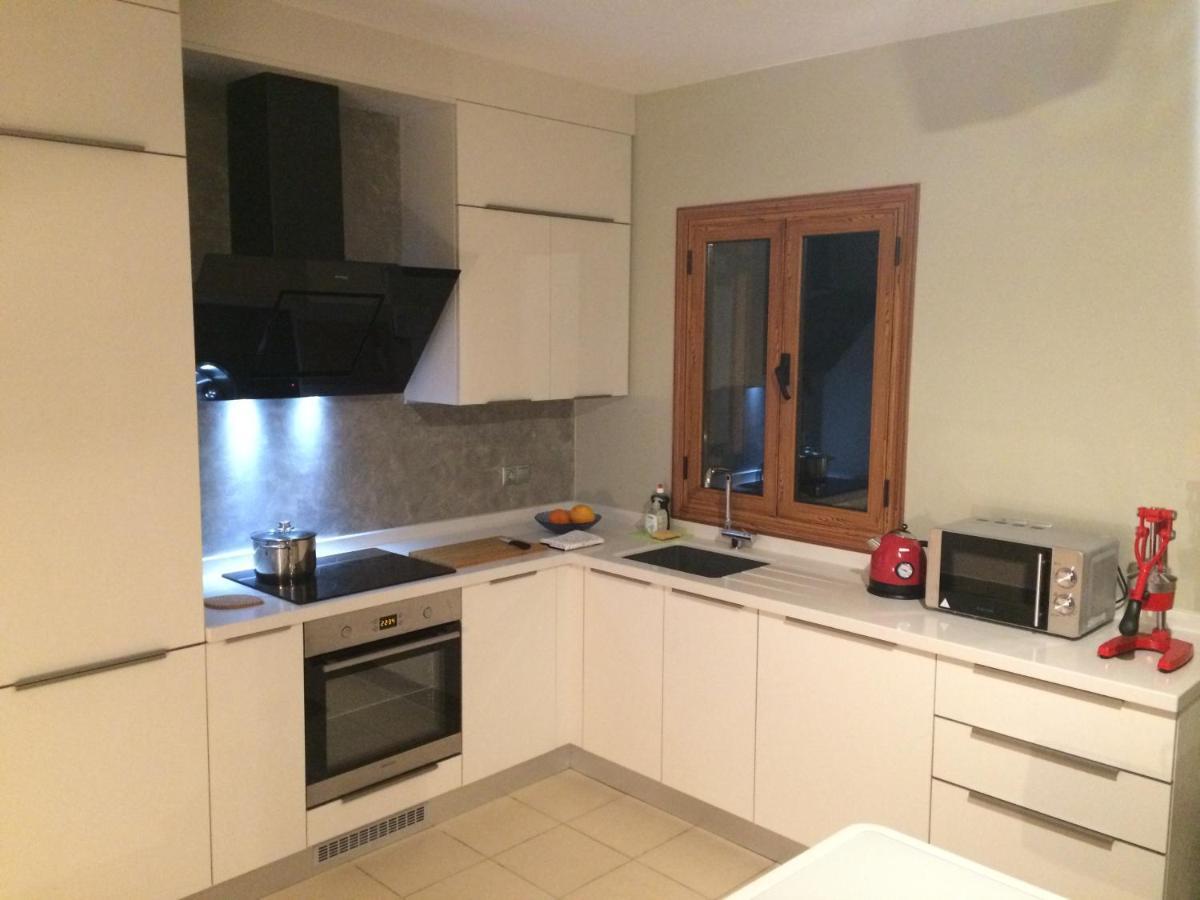 Villa Ypsilon Karoti  ภายนอก รูปภาพ