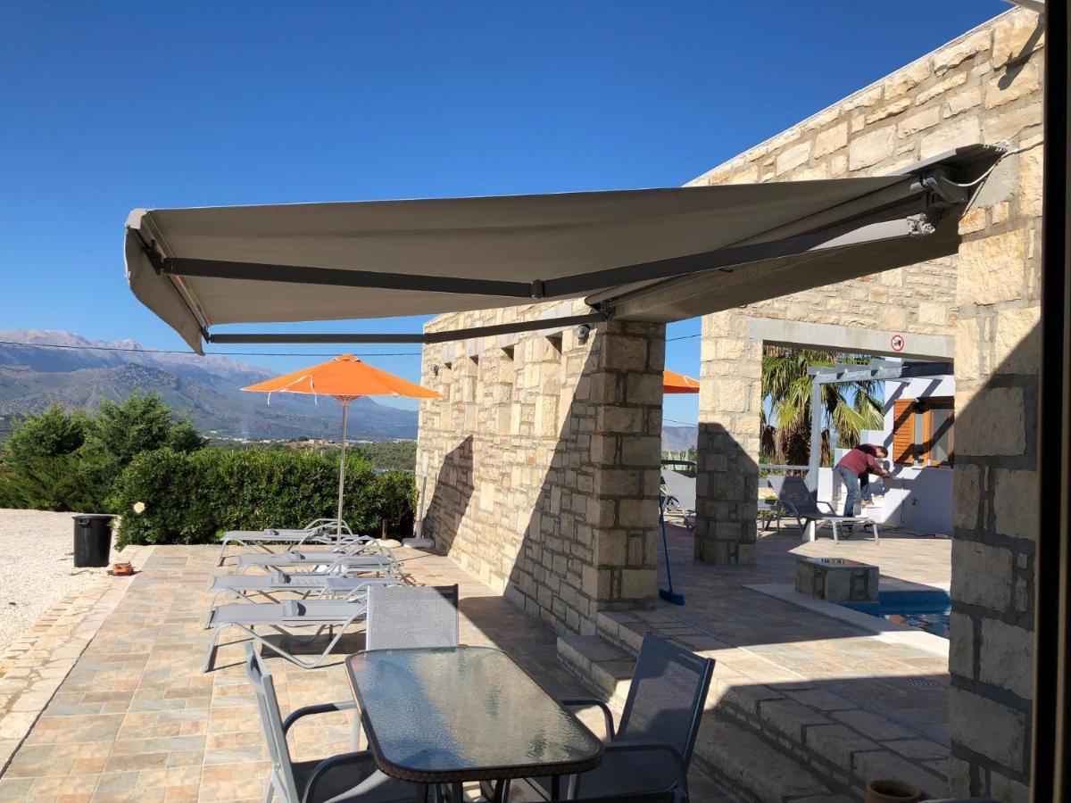 Villa Ypsilon Karoti  ภายนอก รูปภาพ