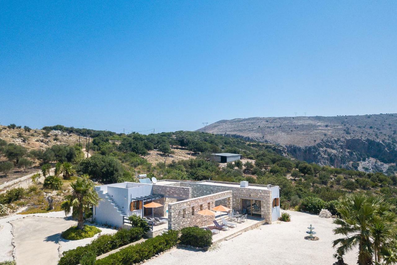 Villa Ypsilon Karoti  ภายนอก รูปภาพ
