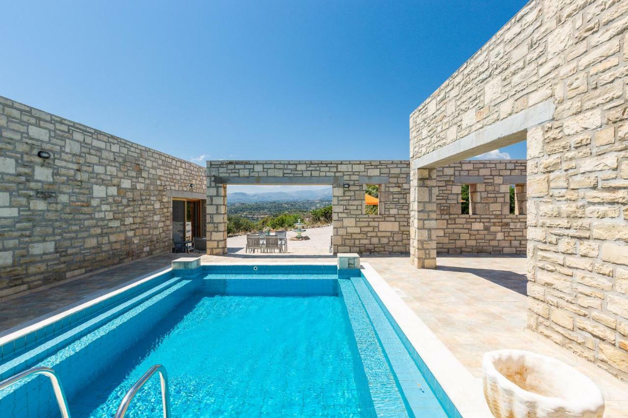 Villa Ypsilon Karoti  ภายนอก รูปภาพ